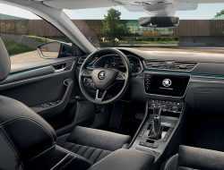 Skoda распродает автомобили со скидками до 225 000 рублей