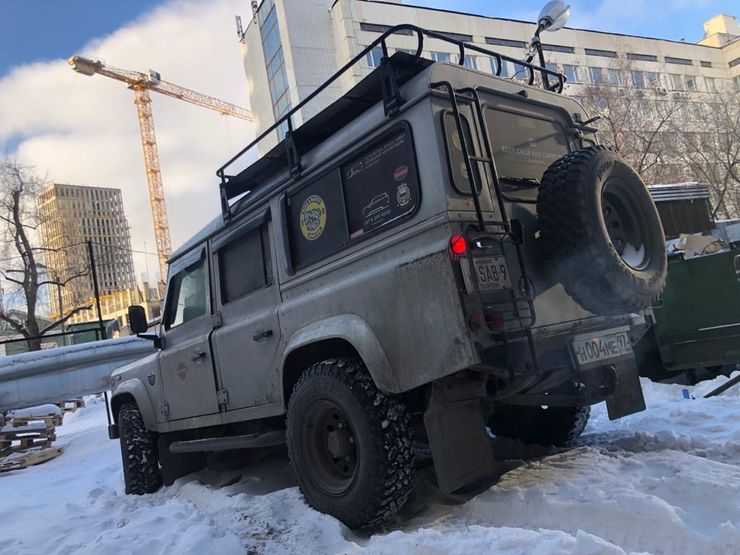 Сын против отца: сравнительный тест старого и нового Land Rover Defender