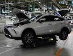 Toyota остановила сборку автомобилей на девяти заводах