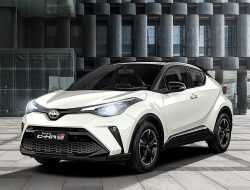 Toyota привезла в Россию новые C-HR и Corolla