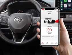 В России начали продавать «подключенные» автомобили Toyota и Lexus