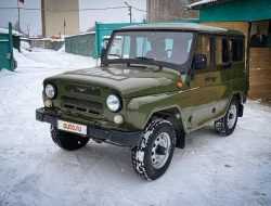 В России за бесценок отдают идеальный УАЗ «Хантер», который 14 лет простоял в гараже