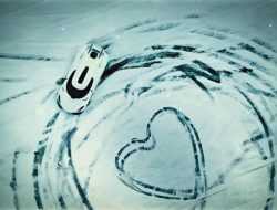 Видео: 1500-сильный Koenigsegg Regera «нарисовал» сердце