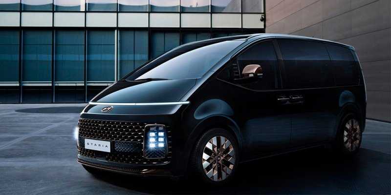 
            Hyundai показал 11-местный минивэн с дизайном космического корабля
        