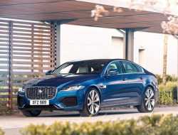 Jaguar объявил рублевые цены на обновленный XF