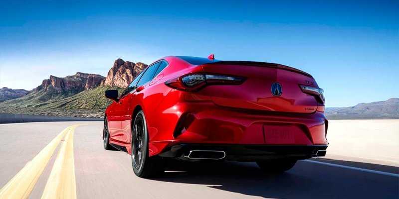 
            Acura рассказала о самом мощном седане в своей истории
        