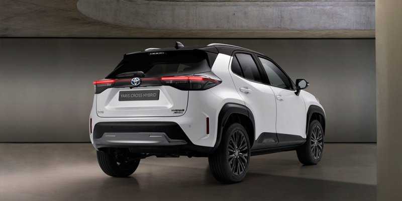 
            Маленький кроссовер Toyota Yaris Cross получил версию для бездорожья
        