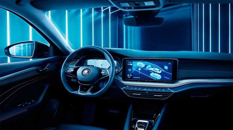 
            У новой Skoda Octavia появилась удлиненная версия
        