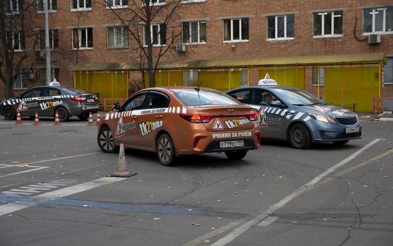 
            Водители пожаловались на ловушку с «кирпичом». Там дежурит ГИБДД
        