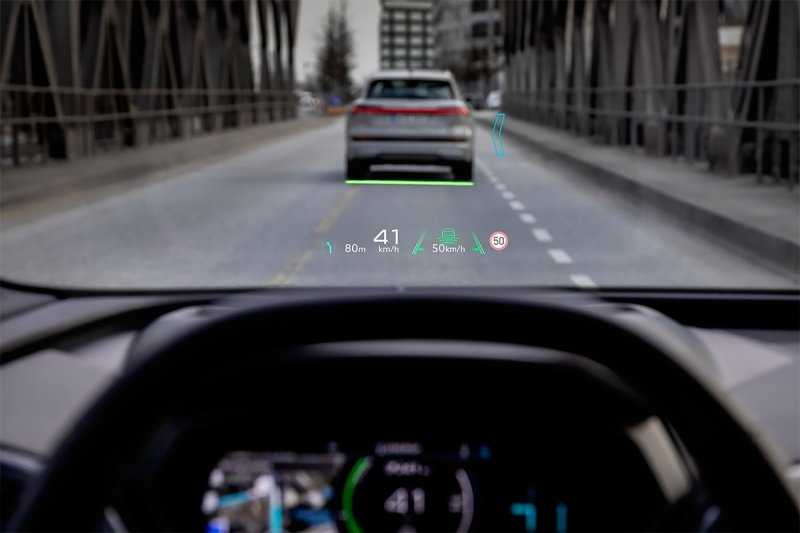 
            Audi рассказала о салоне нового кроссовера Q4 e-tron
        