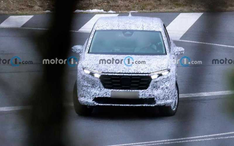 
            Новую Honda CR-V впервые сфотографировали во время испытаний
        
