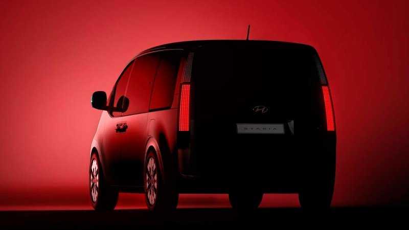 
            Hyundai опубликовал первые изображения минивэна с футуристичным дизайном
        