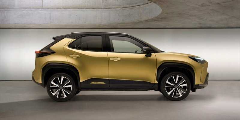 
            Маленький кроссовер Toyota Yaris Cross получил версию для бездорожья
        