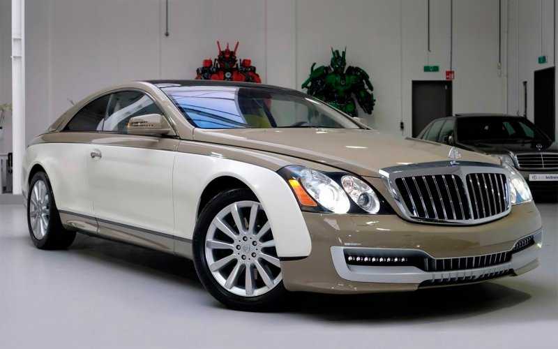 
            Сделанный для Муаммара Каддафи Maybach показали на видео
        