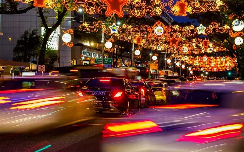 
            Власти Сингапура запретят машины на ДВС к 2025 году
        