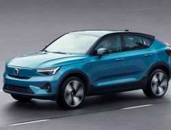 Вторым электрокаром Volvo стал купе-кроссовер C40