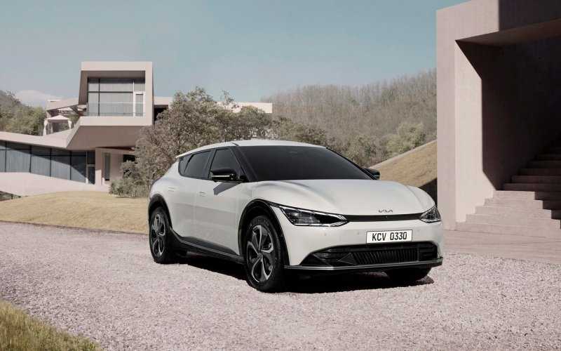 
            Компания Kia представила новый кроссовер
        