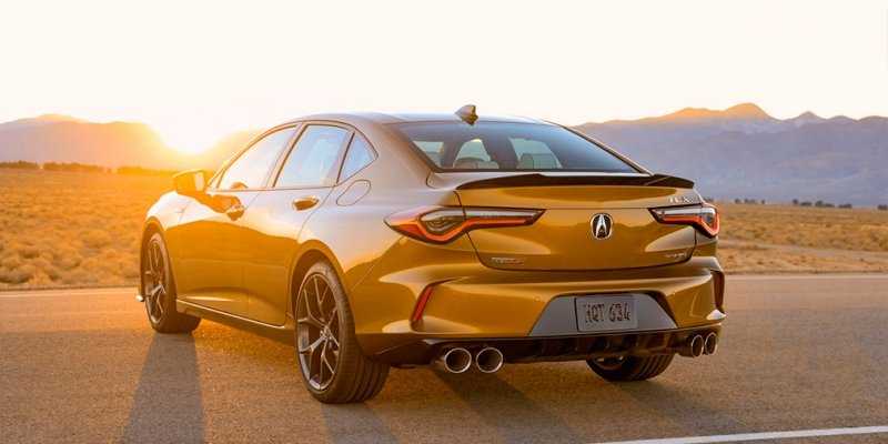
            Acura рассказала о самом мощном седане в своей истории
        