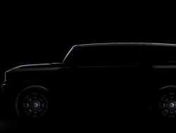 Возрожденный внедорожник Hummer EV показали на видео