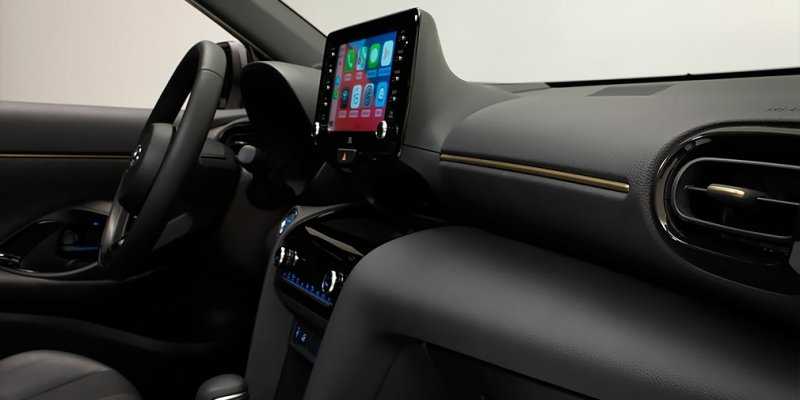 
            Маленький кроссовер Toyota Yaris Cross получил версию для бездорожья
        