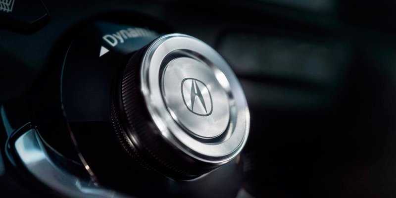 
            Acura рассказала о самом мощном седане в своей истории
        