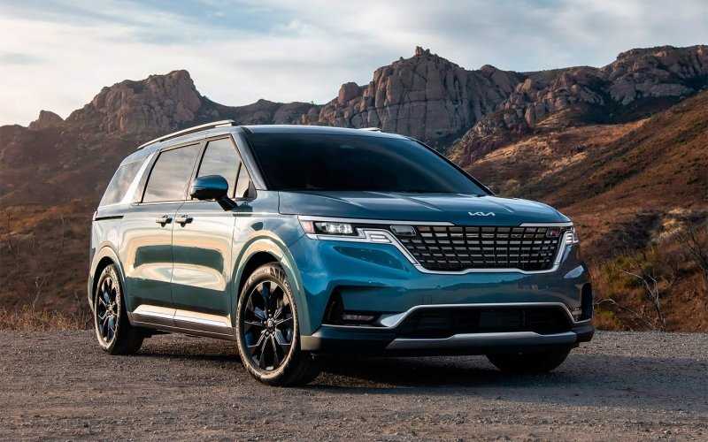 
            Kia назвала цены на новый минивэн Carnival для России
        