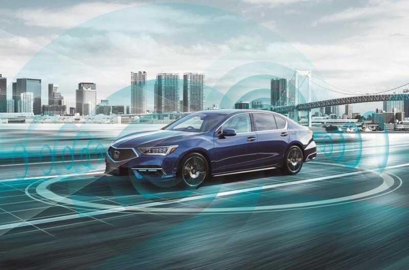 Электрическое кросс-купе Volvo C40, электроуниверсал Porsche Taycan Cross Turismo и автопилот третьего уровня от Honda: главное за неделю