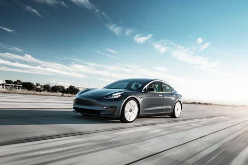 Электрокары Tesla неожиданно подорожали