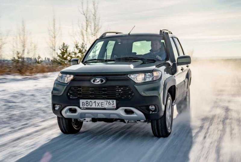 Идеальный внедорожник в стиле Toyota RAV4: испанцы оценили новую Lada Niva Travel