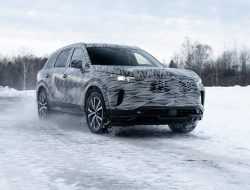Infiniti рассказала, чем новый QX60 будет лучше нынешнего