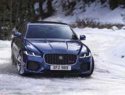 Jaguar открыл прием заказа на обновленный XF в России