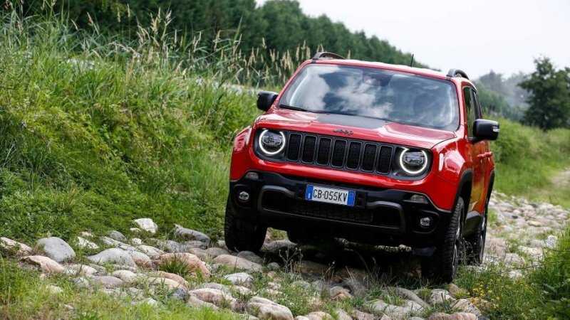 Jeep выпустит компактный гибрид на французских агрегатах