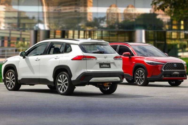 Кроссовер Toyota Corolla Cross: теперь левый руль и новый мотор