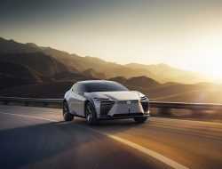 Lexus LF-Z: вот, какими будут новые японские кроссоверы