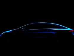 Mercedes-Benz показал новое изображение электрического седана EQS