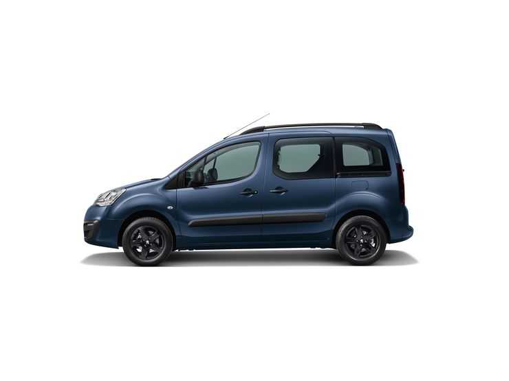 Назло «Ларгусу»: Peugeot выводит пассажирский «каблучок» Partner Crossway