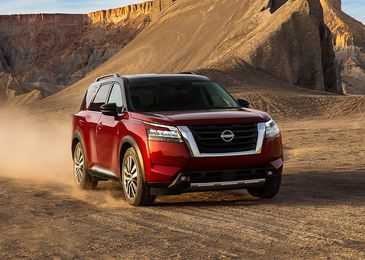 Nissan Pathfinder нового поколения приехал в Россию
