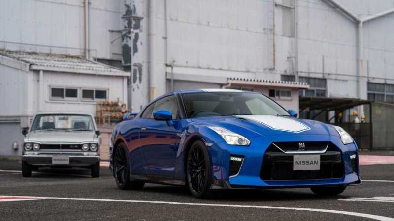 «Прощальная» версия суперкара Nissan GT-R станет гибридной