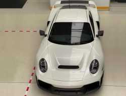 Раскрыта внешность преемника «раллийного» Porsche 959