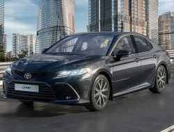 Toyota запустила производство обновленной Camry