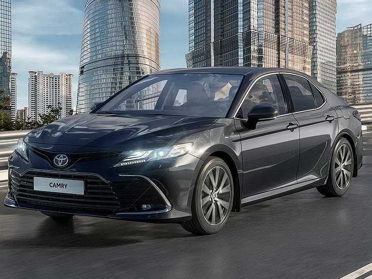 Toyota запустила производство обновленной Camry