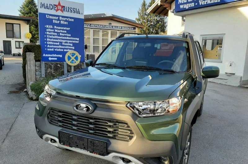 В Германию прибыла первая партия Lada Niva Travel: цены удивили