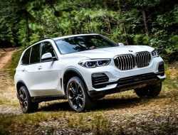 В России отзывают BMW из-за разрушающихся шин