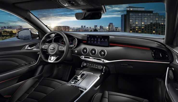 В России стартовали продажи обновленного Kia Stinger
