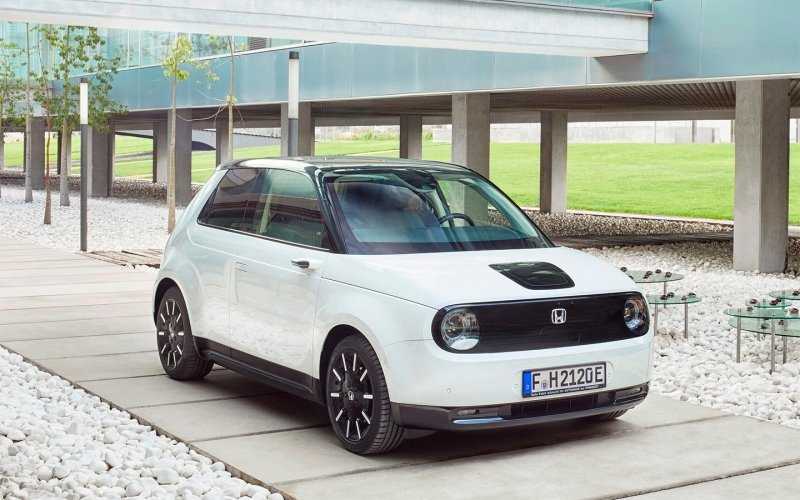 
            Назван победитель конкурса &laquo;Всемирный автомобиль года&raquo;
        