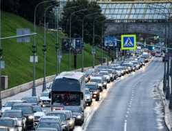 Водителям рассказали, что будет с пробками в дачный сезон-2021