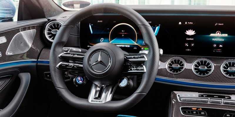 
            Mercedes представил обновленный CLS. До России седан доберется в июле
        