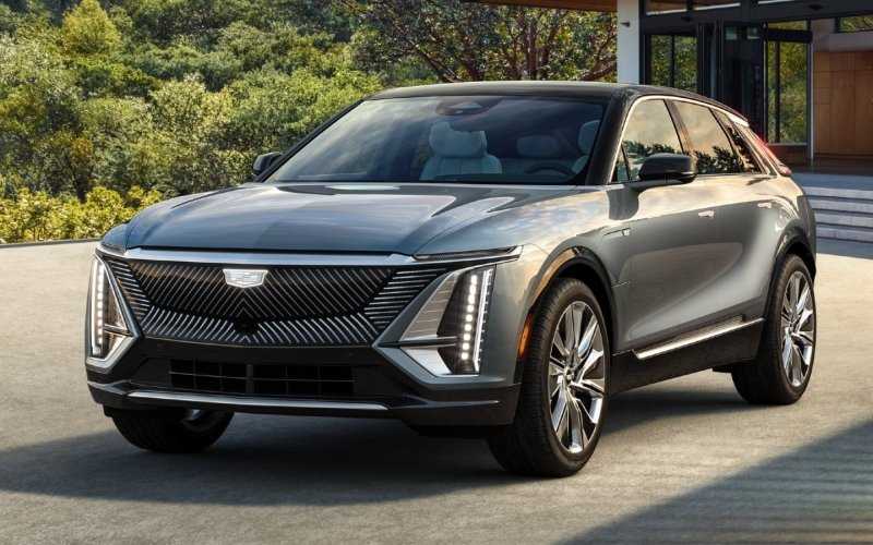 
            Cadillac представил серийный электрический кроссовер Lyriq
        