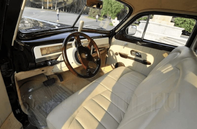 
            В России продают ЗиС-110 с двигателем от Cherokee за 15 млн рублей
        