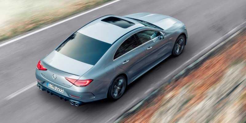 
            Mercedes представил обновленный CLS. До России седан доберется в июле
        
